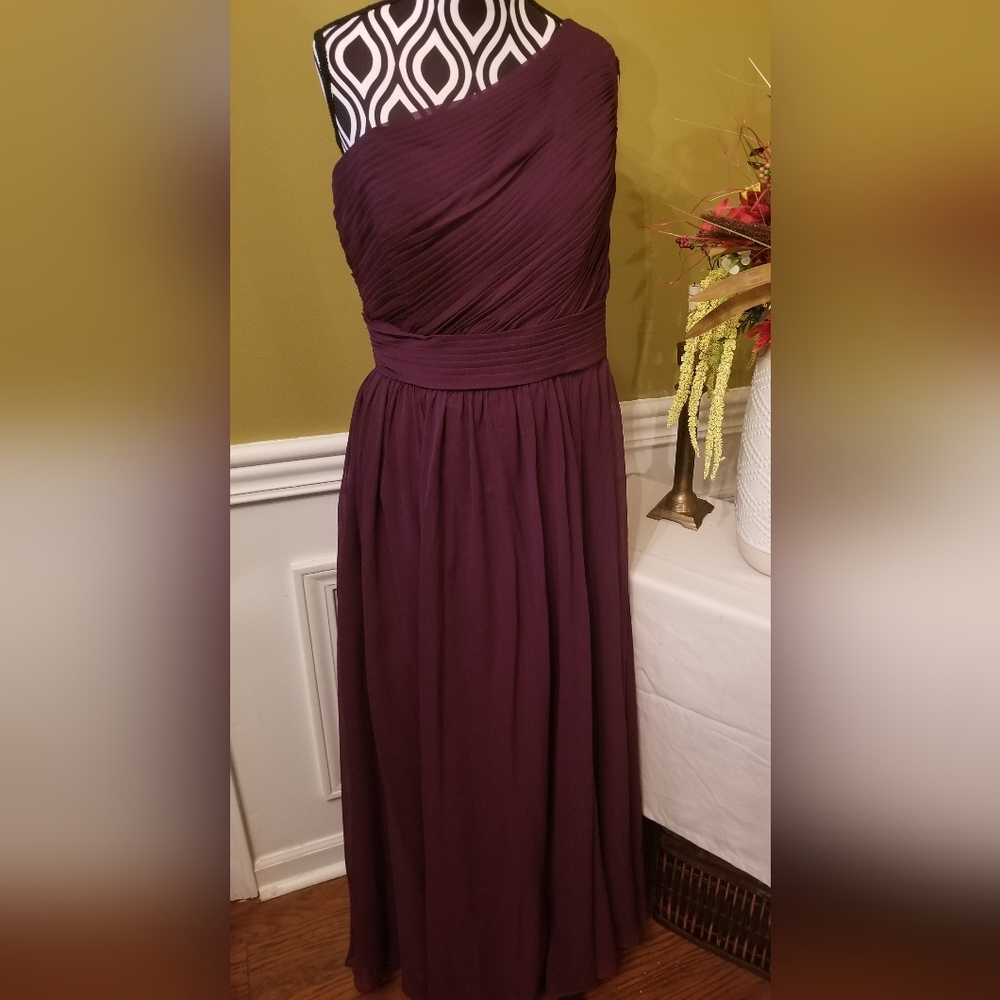 ANGELINA FACCENDA BRIDESMAIDS DRESS
